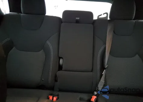 2019 Jeep Cherokee Latitude из США, поврежденный, VIN 1C4PJLCB8KD457953